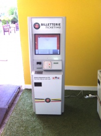 Ticketing kiosk