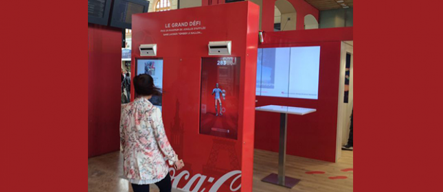 boutique-connectee-cocacola-borne-digitale