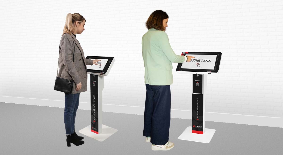 Borne-interactive-EK2000-IPM France_bornes tactiles