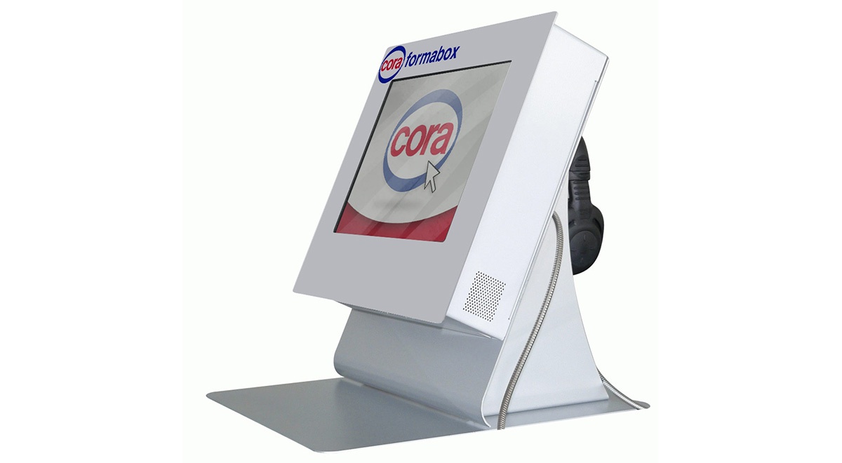 Interactive e-learning kiosk cora