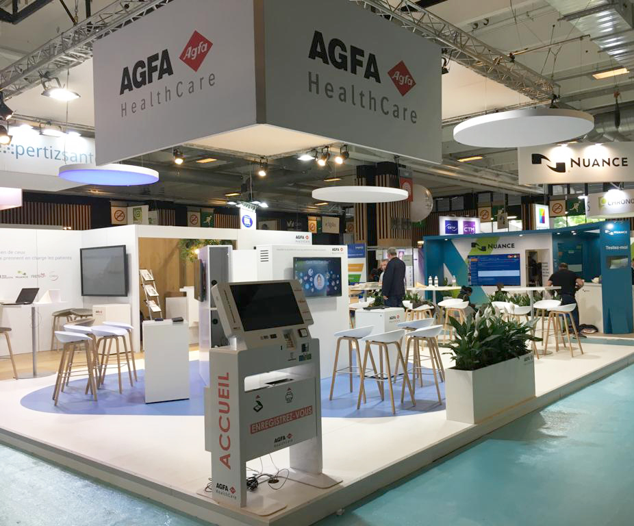 kiosco de recepción de pacientes-Agfa HealthCare-Centro Hospitalario de Cahors inaugura
